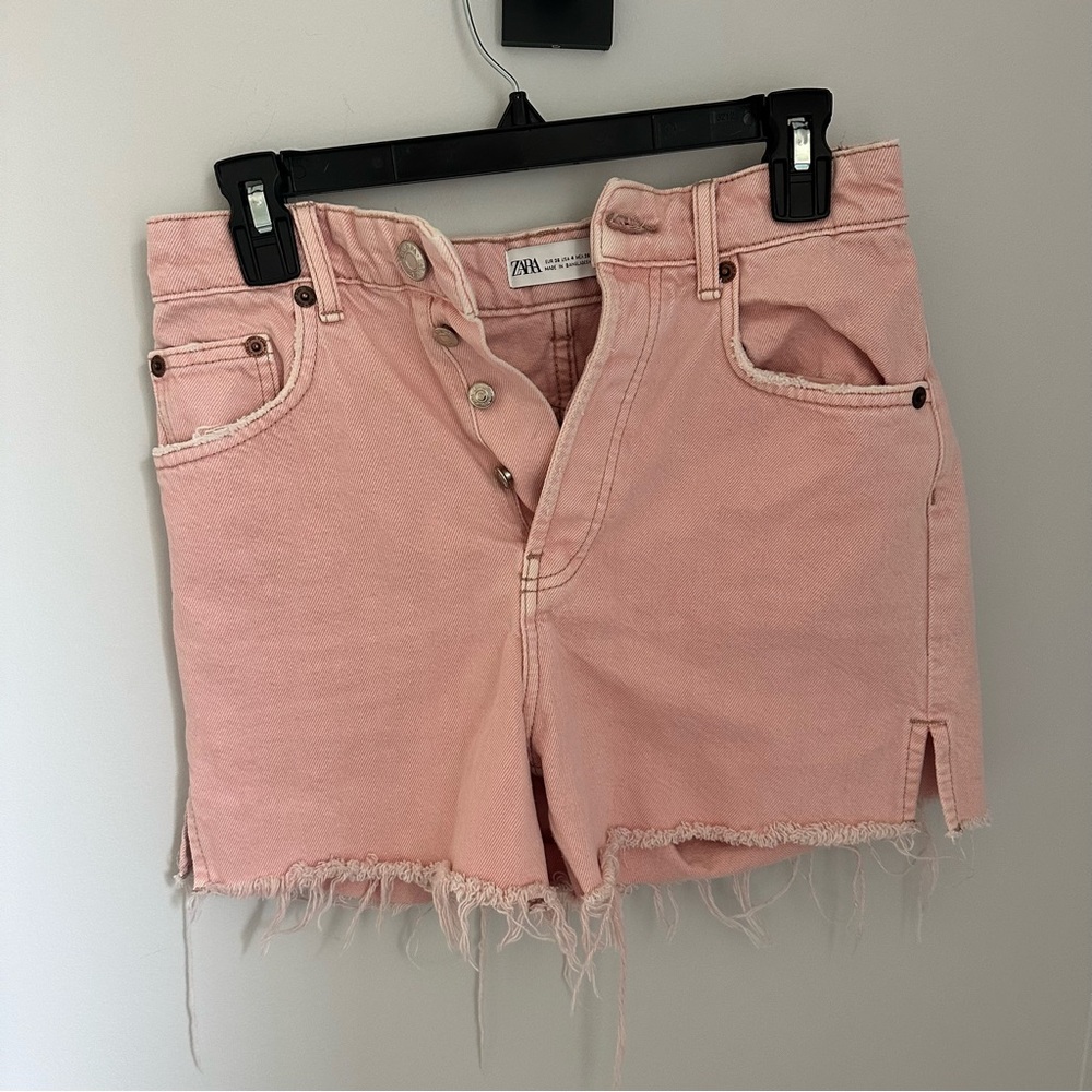 Zara High Rise Pink Distressed Women's Shorts- Size 4